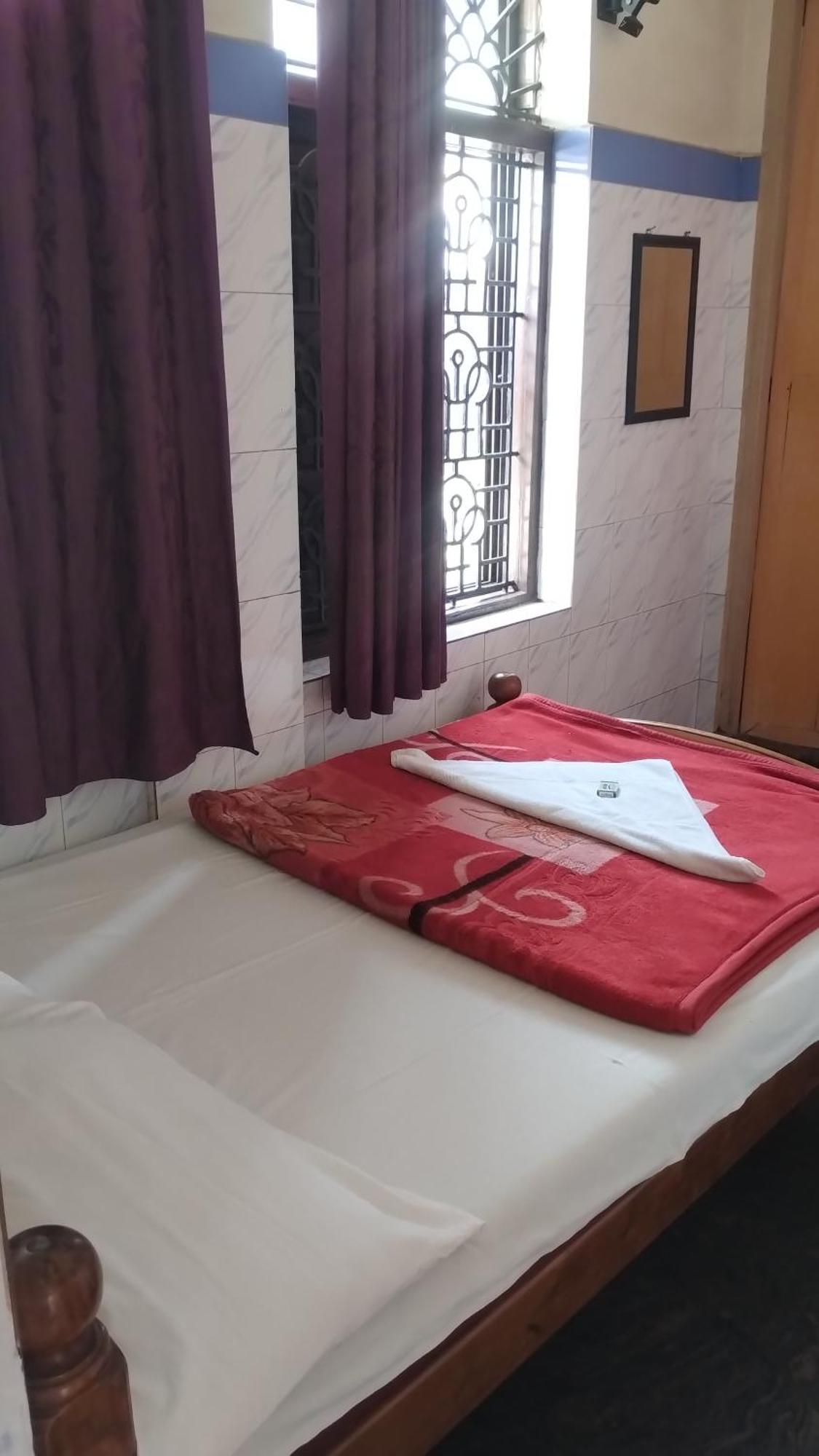 Sharada Kk Residency Villa Mysore Ruang foto