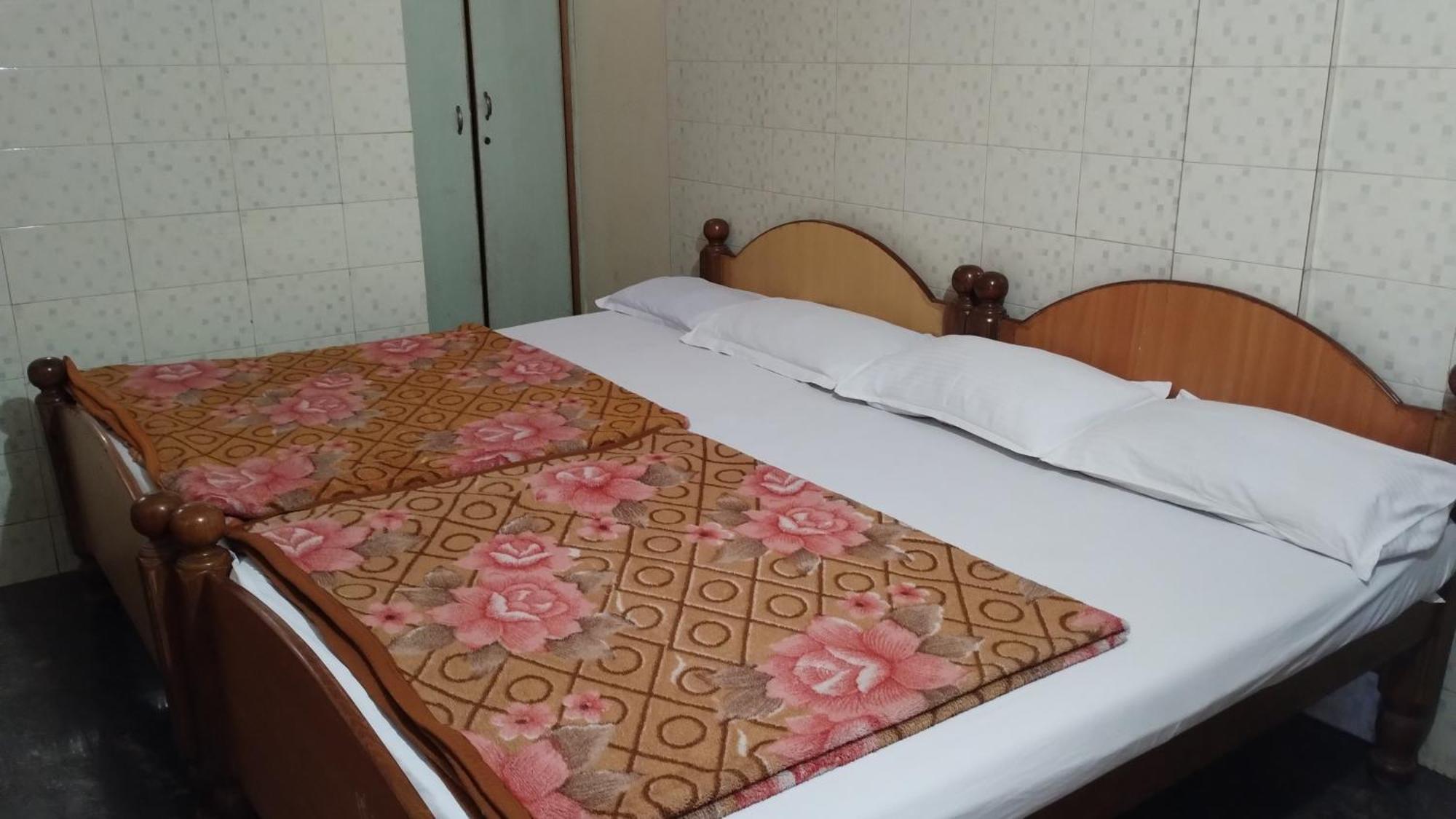 Sharada Kk Residency Villa Mysore Bagian luar foto